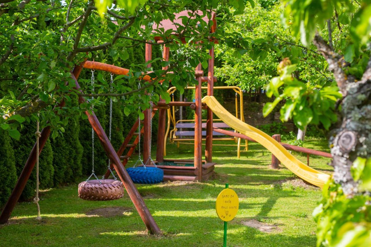Apartmani Sabina Fuzine Bagian luar foto